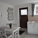 Felix *